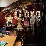 トムボーイ 106 モアイカフェ - 店内