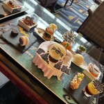 ハイピリオン・ラウンジ - 