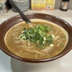 中華料理 天鴻 - すりばちみそラーメン(別アングル)♪