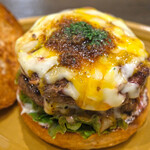 cafe & dining MONKEY TREE - ダブルチーズバーガー 1969円