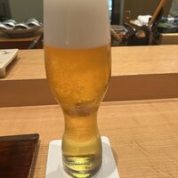 冨すし - 生ビールで乾杯❗️