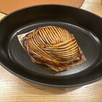 UNE TABLE - ⑥紀州鴨パイ包み