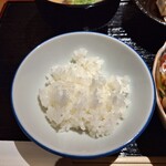 北新地 つきしろ - つやつやご飯(かなり少なめで盛ってもらいました)