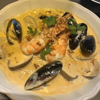 COLONIAL BEACH 横浜ハンマーヘッド - 