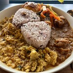 ケヤキコーヒー 卸町店 - まろやかな辛さ