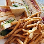 ラウンジ&バー マリンブルー(ヨコハマ グランド インターコンチネンタル ホテル) - 