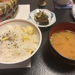 杏花亭 - 栗ご飯とシジミの味噌汁