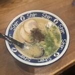 博多らーめん ShinShin 天神本店 - 