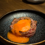 焼肉ぽんが - 炙りユッケ