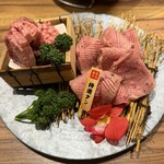 焼肉侘び寂び - 