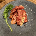 焼肉侘び寂び - 
