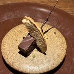 アカ - チョコレート