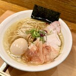 Homemade Ramen 麦苗 - 塩らあ¥1300味玉¥200