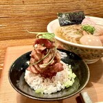 Homemade Ramen 麦苗 - 黒豚飯¥600