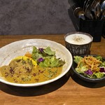 SPICY CURRY 魯珈 - 