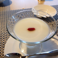 中国料理 「王朝」 ヒルトン東京 - 杏仁豆腐。美味し。