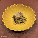 御料理 寺沢 - 薇､胡瓜､菊花の胡桃和えに針林檎と花穂紫蘇