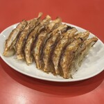 ぎょうざのじんべえ - 料理写真: