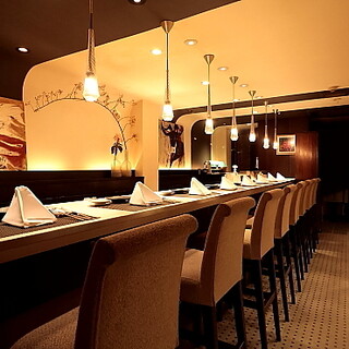 隠れ家レストランの雰囲気◆若い世代の方も歓迎しております