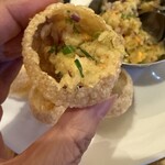 え 町田なのに ネパール餃子酒場 そるてぃ - 豆のマッシュを詰め詰めしてスープ注いでひと口でﾊﾟｸﾘ！