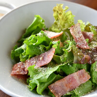 ベーコン野菜サラダ