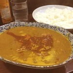 キッチンカミヤマ - ひさーしぶりみ来ました、キッチンカミヤマ。変わらぬ味のチキンカレーで、お腹一杯です。ご馳走様でした。