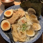 和風楽麺 四代目 ひのでや - はまぐりラーメン全部のせ②別角度