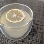 NOMU hakone - レモネード　ホット　880円
