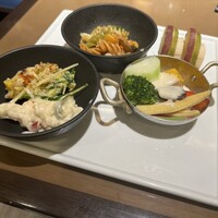 ブッフェアンドカフェ スロープサイドダイナー ザクロ - 
