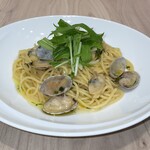 カフェ&ダイニング アーチ HIBIYA - アサリたっぷりボンゴレビアンコ