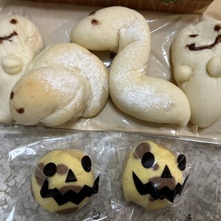 焼きたてパン工房 ことぶきベーカリー_0