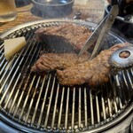 韓国焼肉 山賊 - 