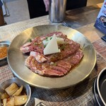 韓国焼肉 山賊 - 