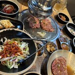 韓国焼肉 山賊 - 
