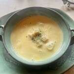 まつぼっくり - 