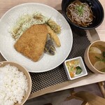 旬のご馳走ごはん 山水草木 - 