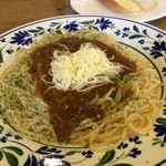 Habesuto Mun - カレーソースとチーズのパスタです