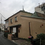 そばきり 日曜庵 - 個性的デザインの建物