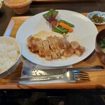 日乃出食堂 - ポークステーキ定食