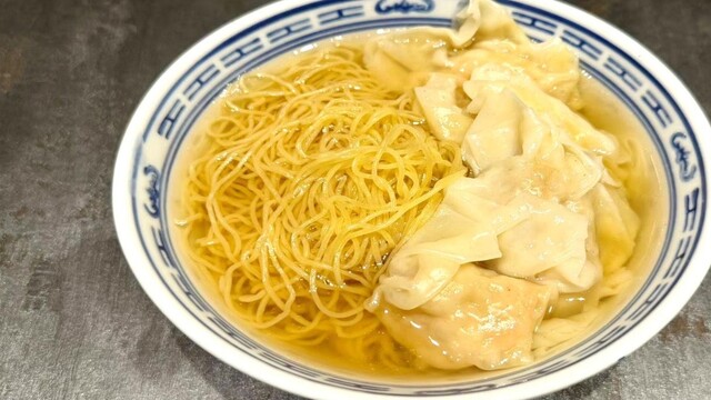 三茶 三茶酒家 香港バル213 （サンチャシュカホンコンバルニーイチサン）の