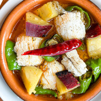 秋ハモと紀の里産さつま芋のアヒージョ