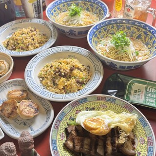新しい町中華を堪能◆手作り餃子から本格的な四川料理まで