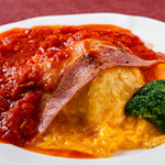 ビストロダイニング 我が家 - トマトソースオムライス