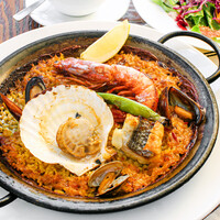 -魚介のパエリャ