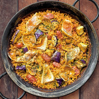 -【季節パエリャ】甘鯛とチョリソー、紀の里産 秋茄子のパエリャ