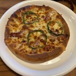 グルービー つくば東大通り店 - ソーセージピザ(ハーフ)750円