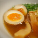 鶏白湯麺 蔭山樓 - 