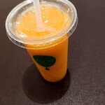 果汁工房 果琳 - ドリンク写真:季節限定とろ〜り柿ジュースM 421円