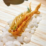 NH - 魚の骨みたい