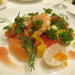 il desiderio ORTAGGIO - 魚介とハーブのインサラータ　フレンチキャビア添え